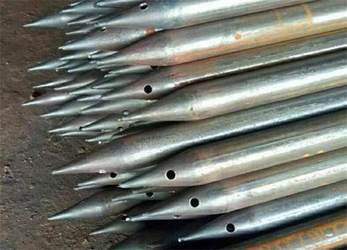 进贤隧道钢花管现货